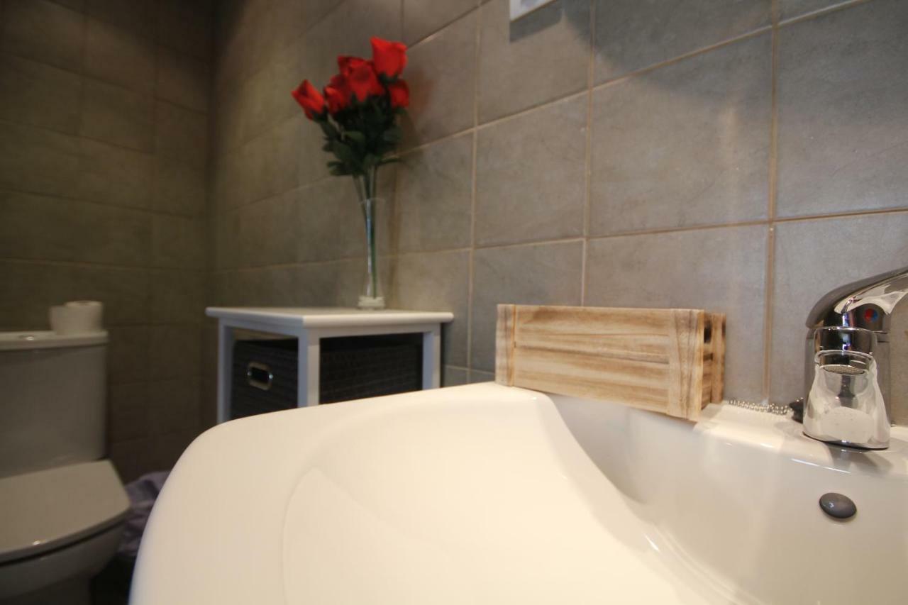Romantic Loft Salas de Pallas Экстерьер фото