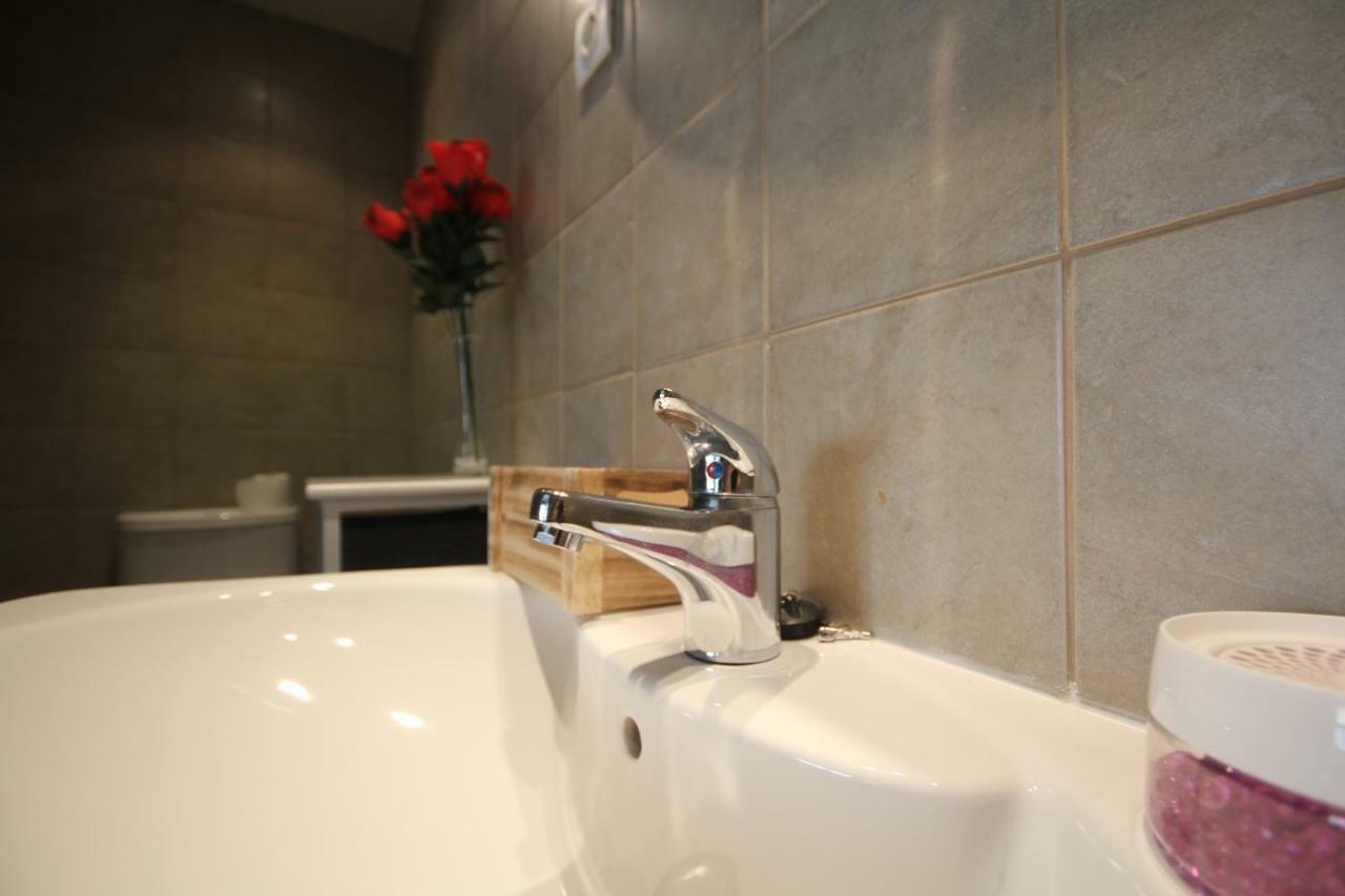 Romantic Loft Salas de Pallas Экстерьер фото