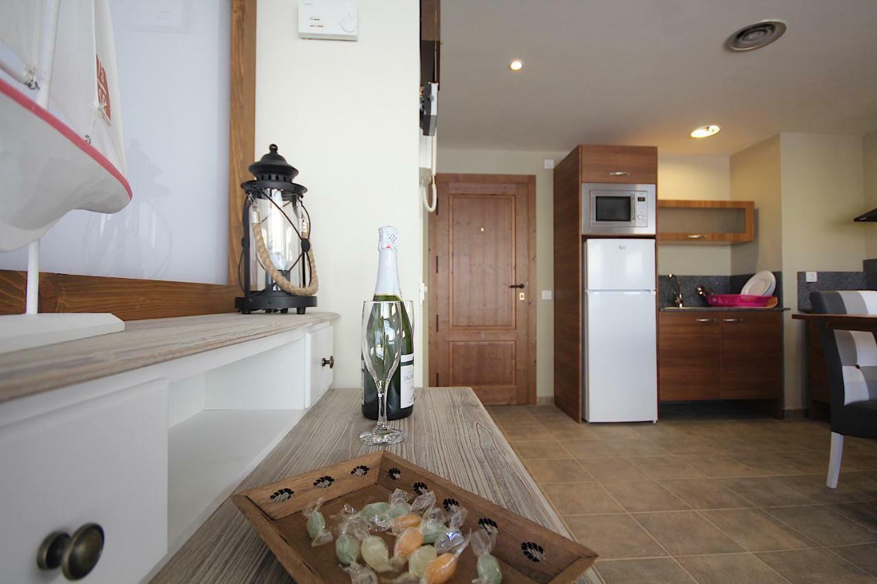 Romantic Loft Salas de Pallas Экстерьер фото