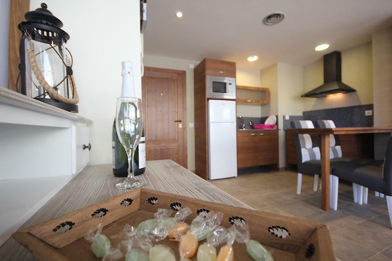Romantic Loft Salas de Pallas Экстерьер фото